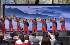 天山区大巴扎步行街也将在6月初举办啤酒电音节等活动