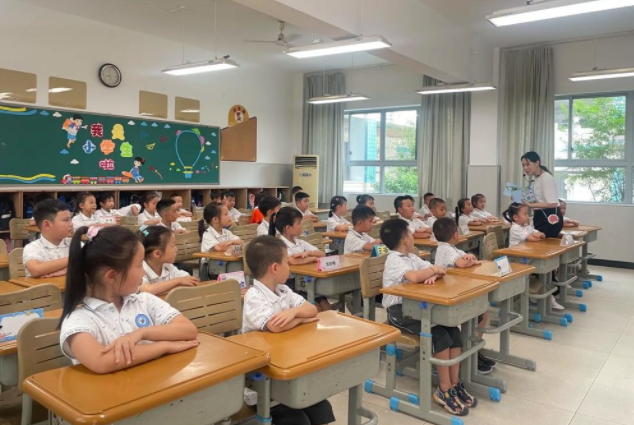 个性化计划打破单一升学途径搭建新高考多元升学通道 个性化计划打破单一升学途径搭建新高考多元升学通道